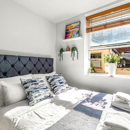 לונדון Charming Studio Flat Close To Holborn Station מראה חיצוני תמונה