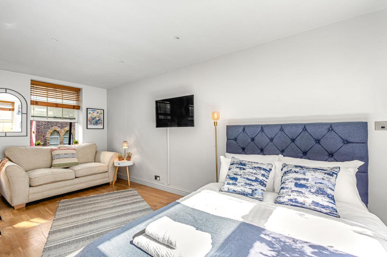 לונדון Charming Studio Flat Close To Holborn Station מראה חיצוני תמונה